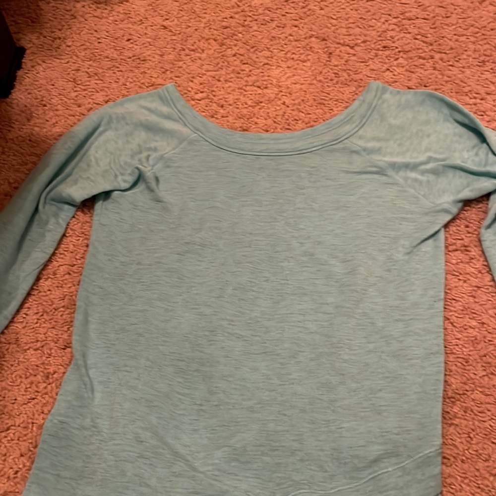Zella sweatshirt never worn but no tags